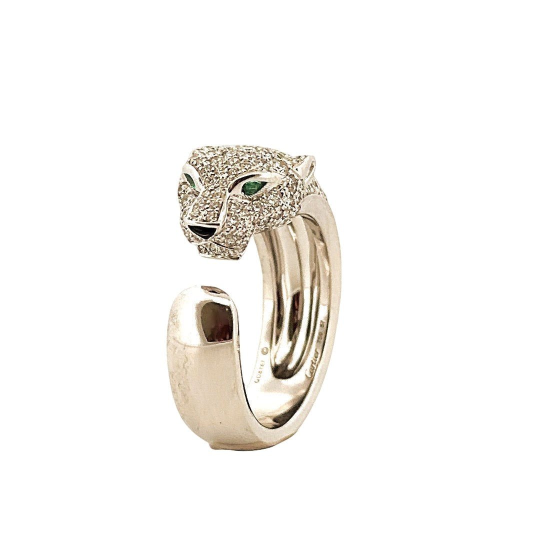 Bague Panthère CARTIER "Massai" en or blanc, diamants et émeraudes - Castafiore