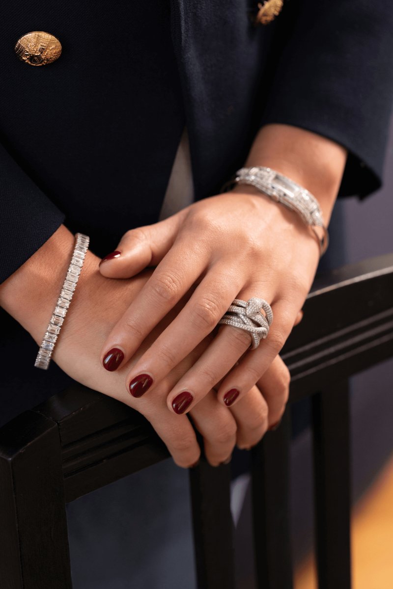 Bague Pavée diamants serpent en or blanc - Castafiore