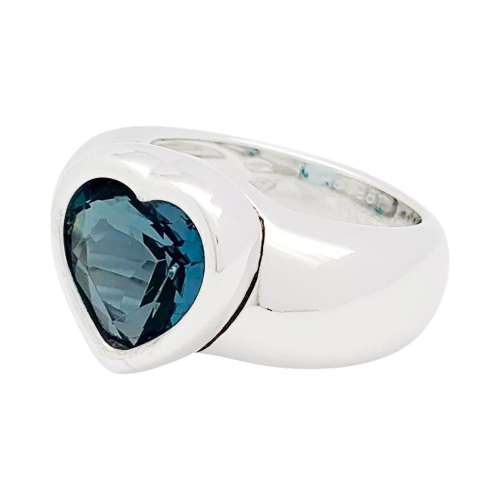 Piaget ring Heart white gold and topaz Castafiore