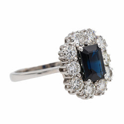 Bague Pompadour en or blanc et saphir - Castafiore