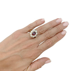 Bague pompadour rubis, diamants, or jaune - Castafiore
