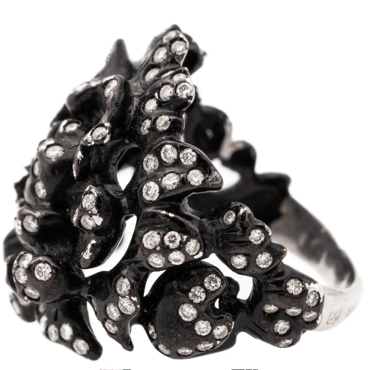 Bague REPOSSI "Nérée" en or noir et diamants - Castafiore
