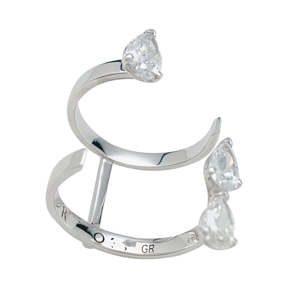 Bague REPOSSI "Serti sur vide", or blanc et diamants - Castafiore