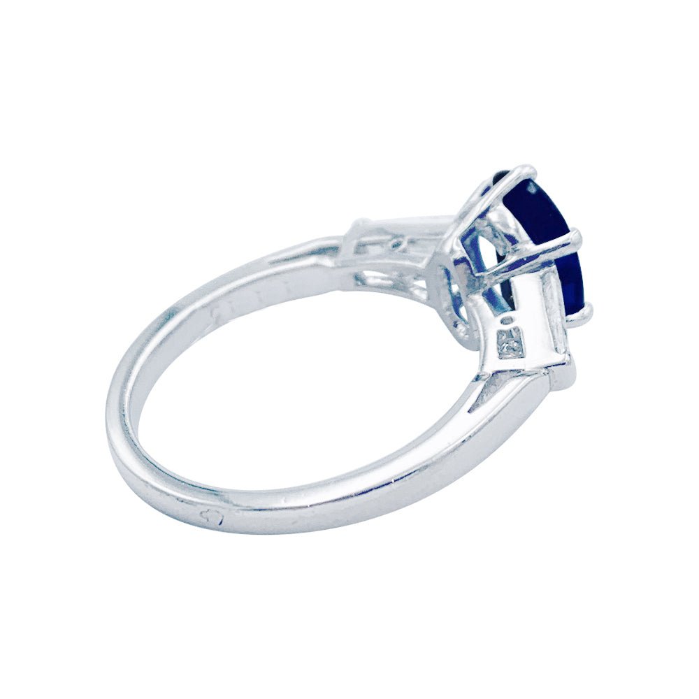 Bague saphir, platine et diamants - Castafiore
