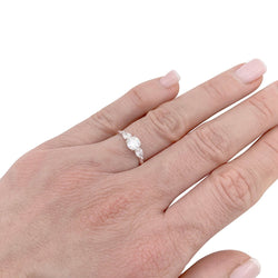 Bague solitaire accompagné - Castafiore
