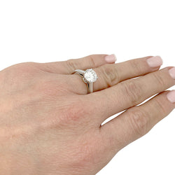 Bague Solitaire CARTIER "1895" en platine et diamant - Castafiore