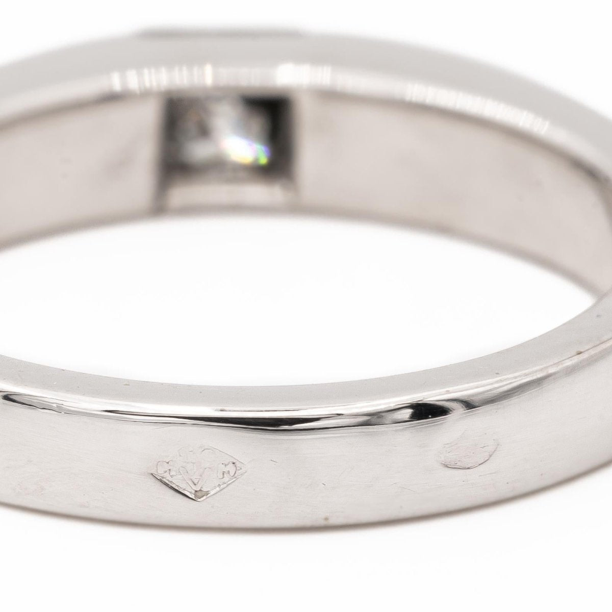 Bague Solitaire CARTIER "Tank" en or blanc et diamant - Castafiore