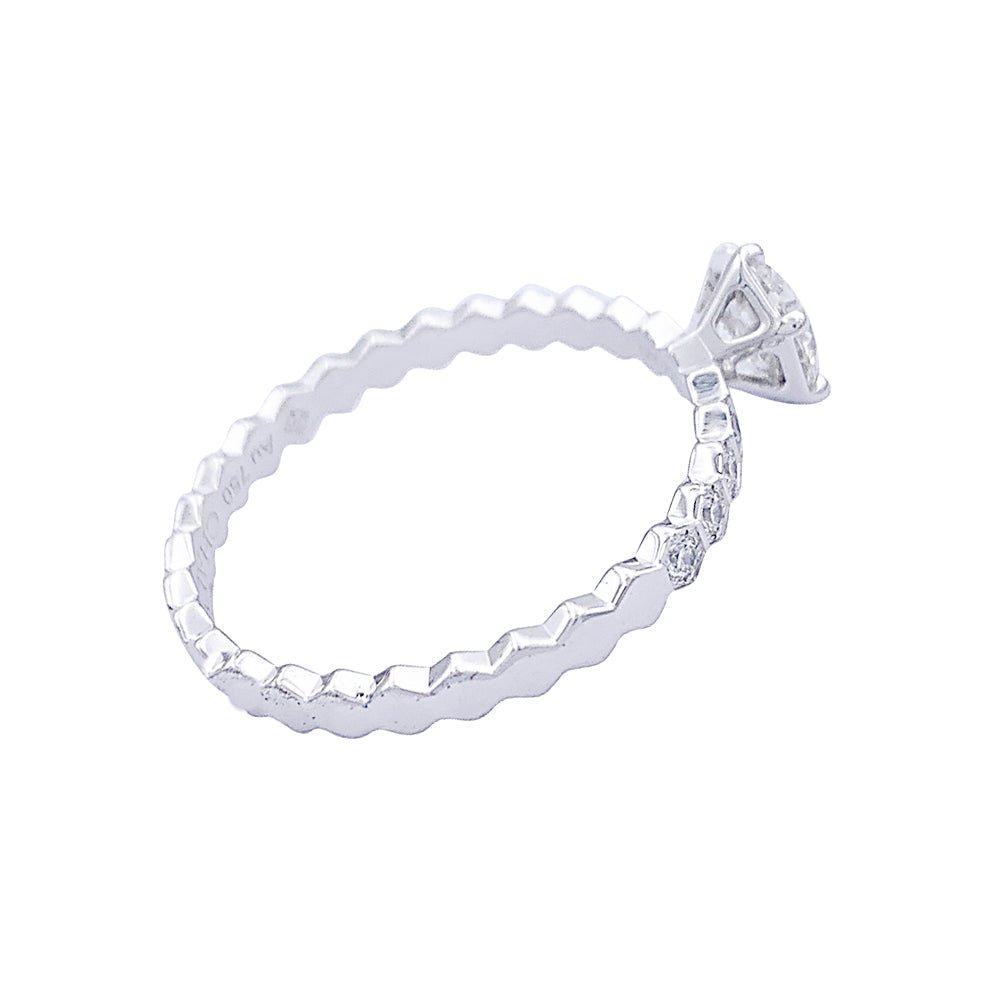Bague Solitaire Chaumet "Bee my Love" en or blanc en diamants - Castafiore