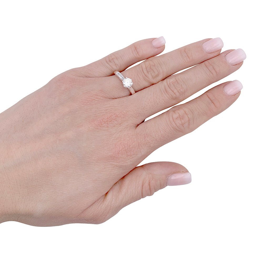 Bague solitaire en or blanc, diamant 0,73 carat - Castafiore