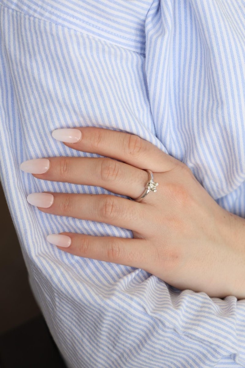 Bague Solitaire en or blanc et diamant - Castafiore