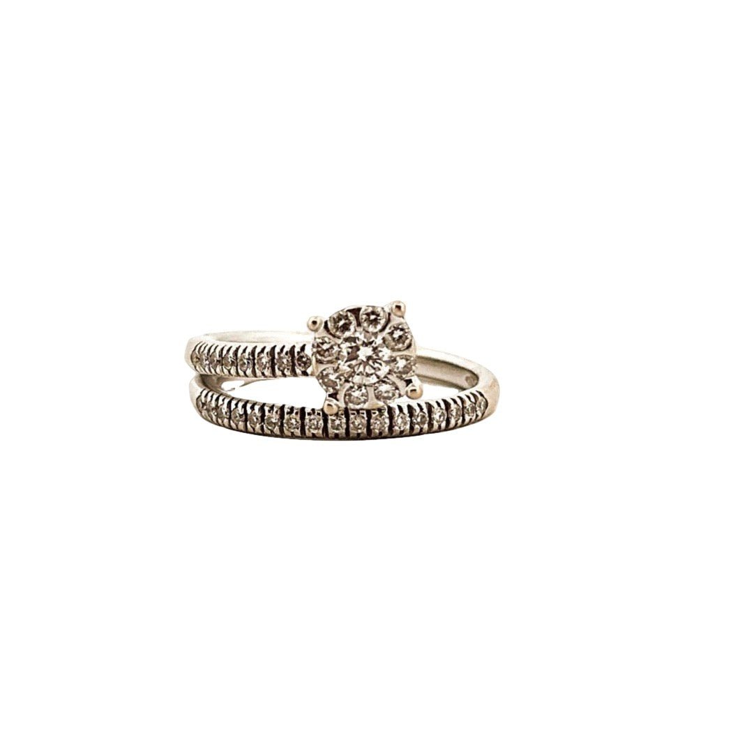 Bague Solitaire en or blanc et diamants - Castafiore