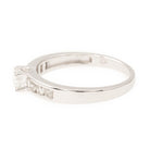 Bague Solitaire en or blanc et diamants - Castafiore