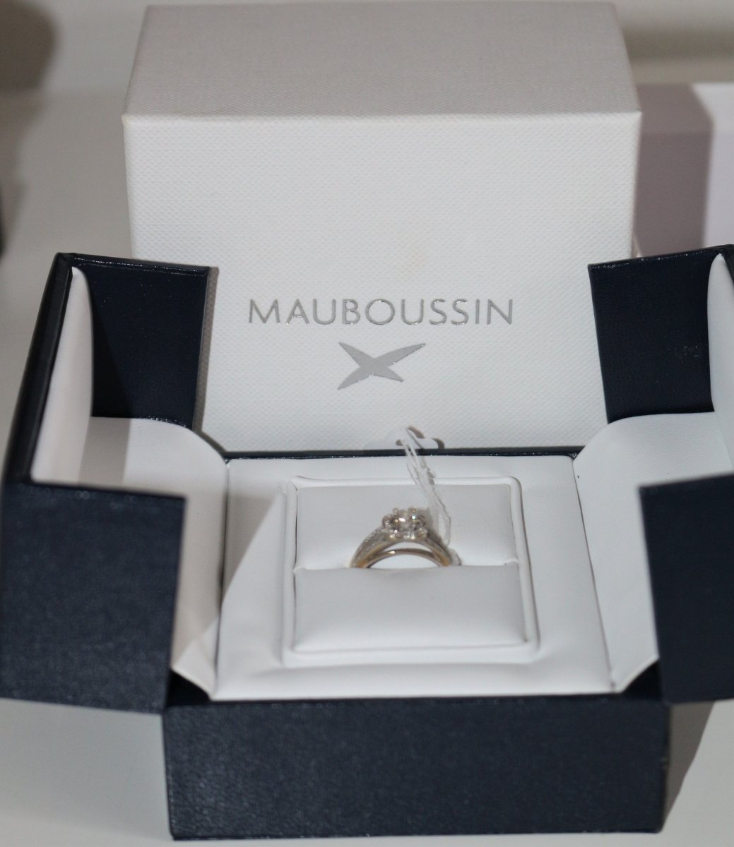 Bague Solitaire MAUBOUSSIN "Chance of Love" en or blanc et diamant - Castafiore