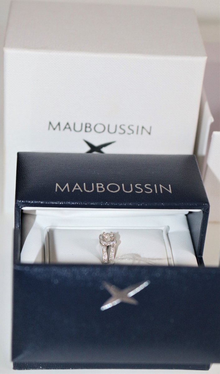 Bague Solitaire MAUBOUSSIN "Chance of Love" en or blanc et diamant - Castafiore