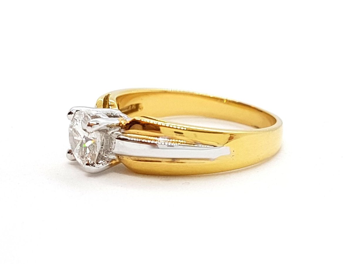 Bague Solitaire Or jaune Diamant - Castafiore
