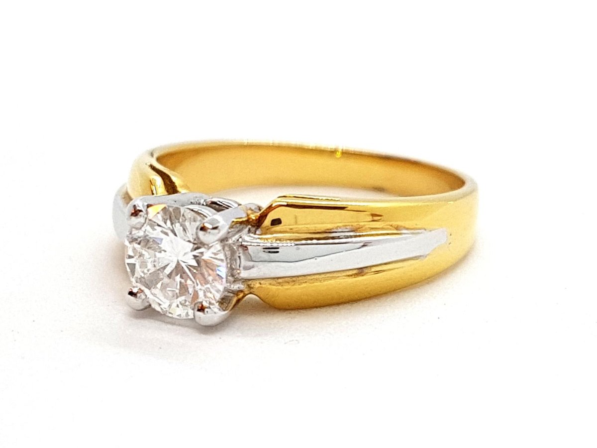 Bague Solitaire Or jaune Diamant - Castafiore