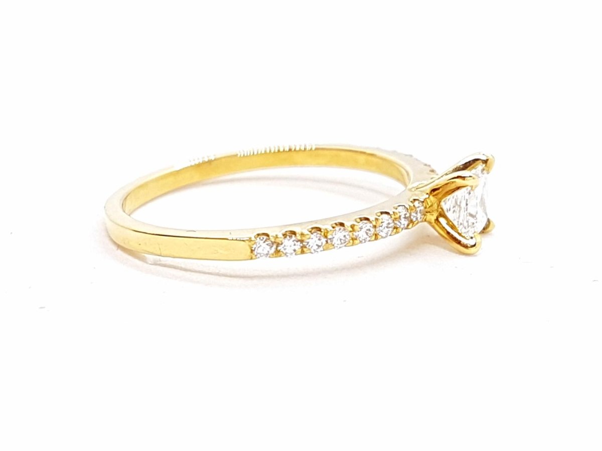 Bague Solitaire Or jaune Diamant - Castafiore
