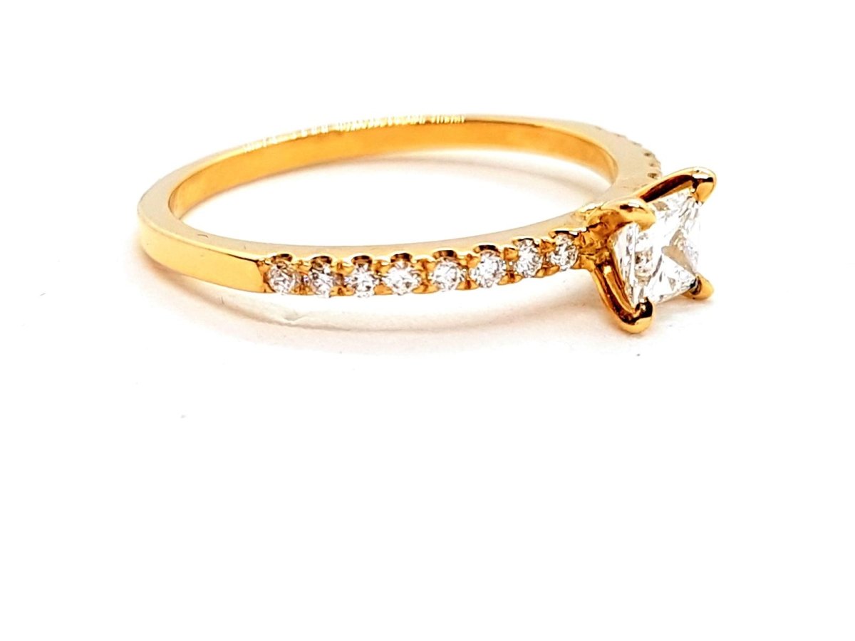 Bague Solitaire Or jaune Diamant - Castafiore