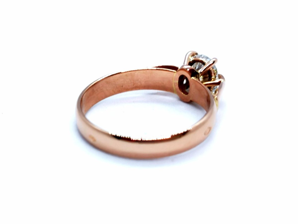 Bague Solitaire Or rose Diamant - Castafiore