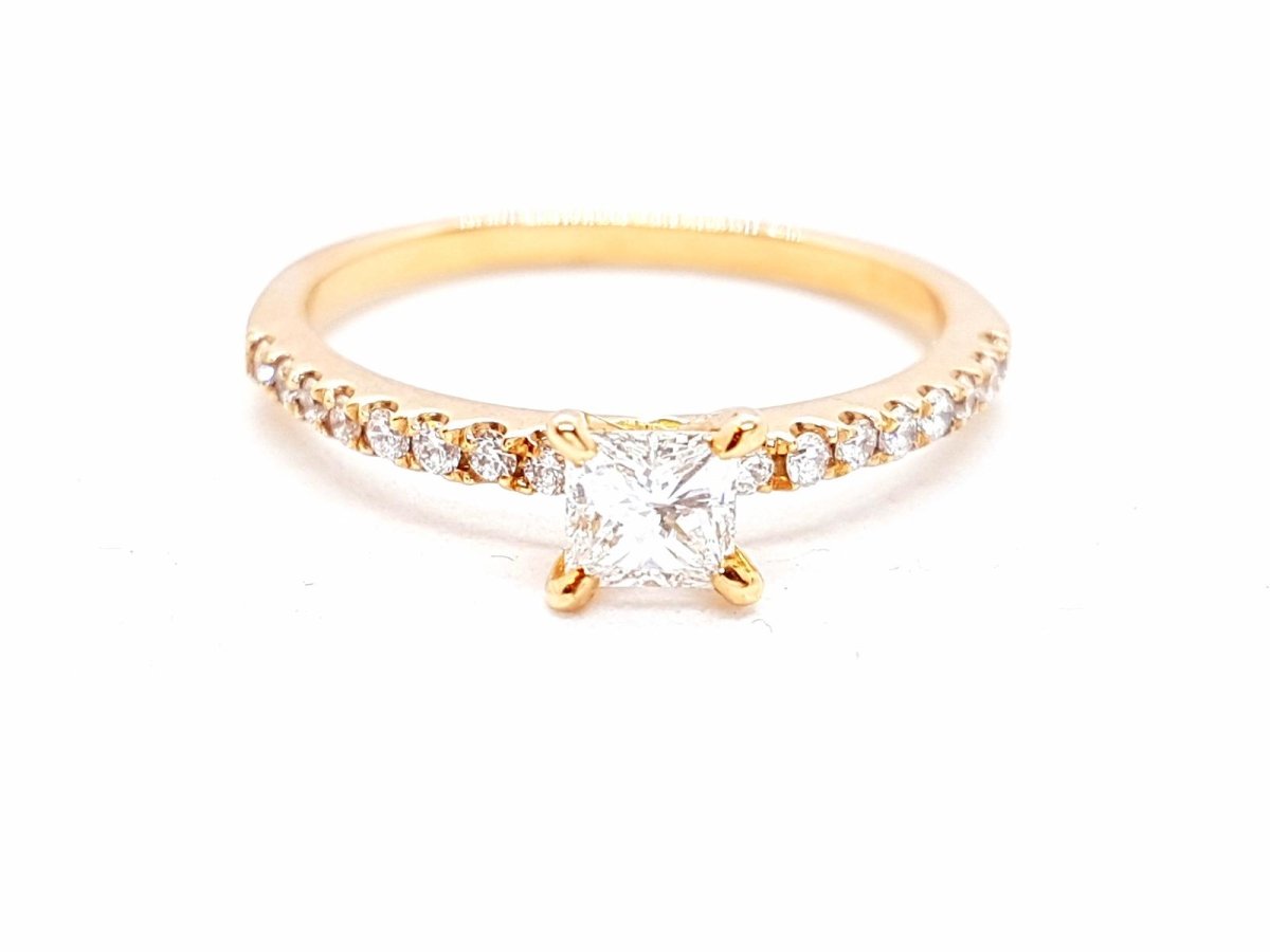 Bague Solitaire Or rose Diamant - Castafiore