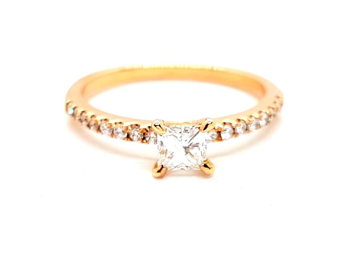 Bague Solitaire Or rose Diamant - Castafiore