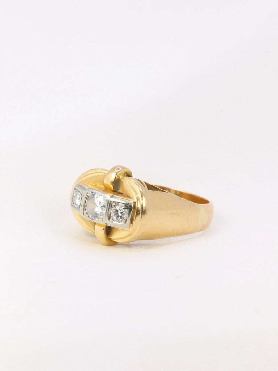 Bague tank Art-Déco en or jaune et diamants - Castafiore