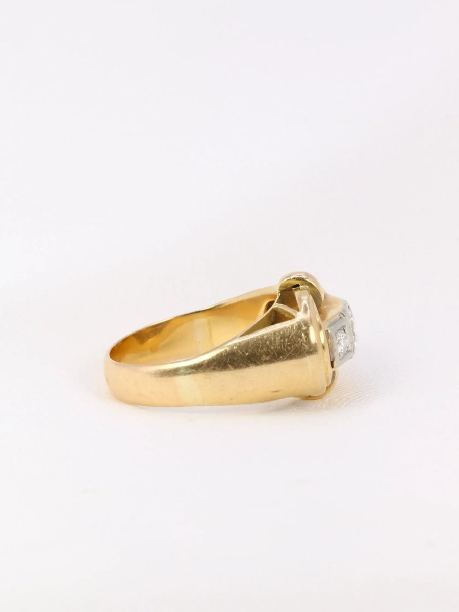 Bague tank Art-Déco en or jaune et diamants - Castafiore