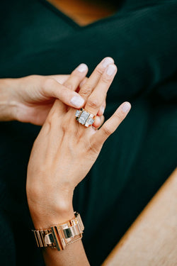 Bague "Tank" en or jaune et diamants - Castafiore