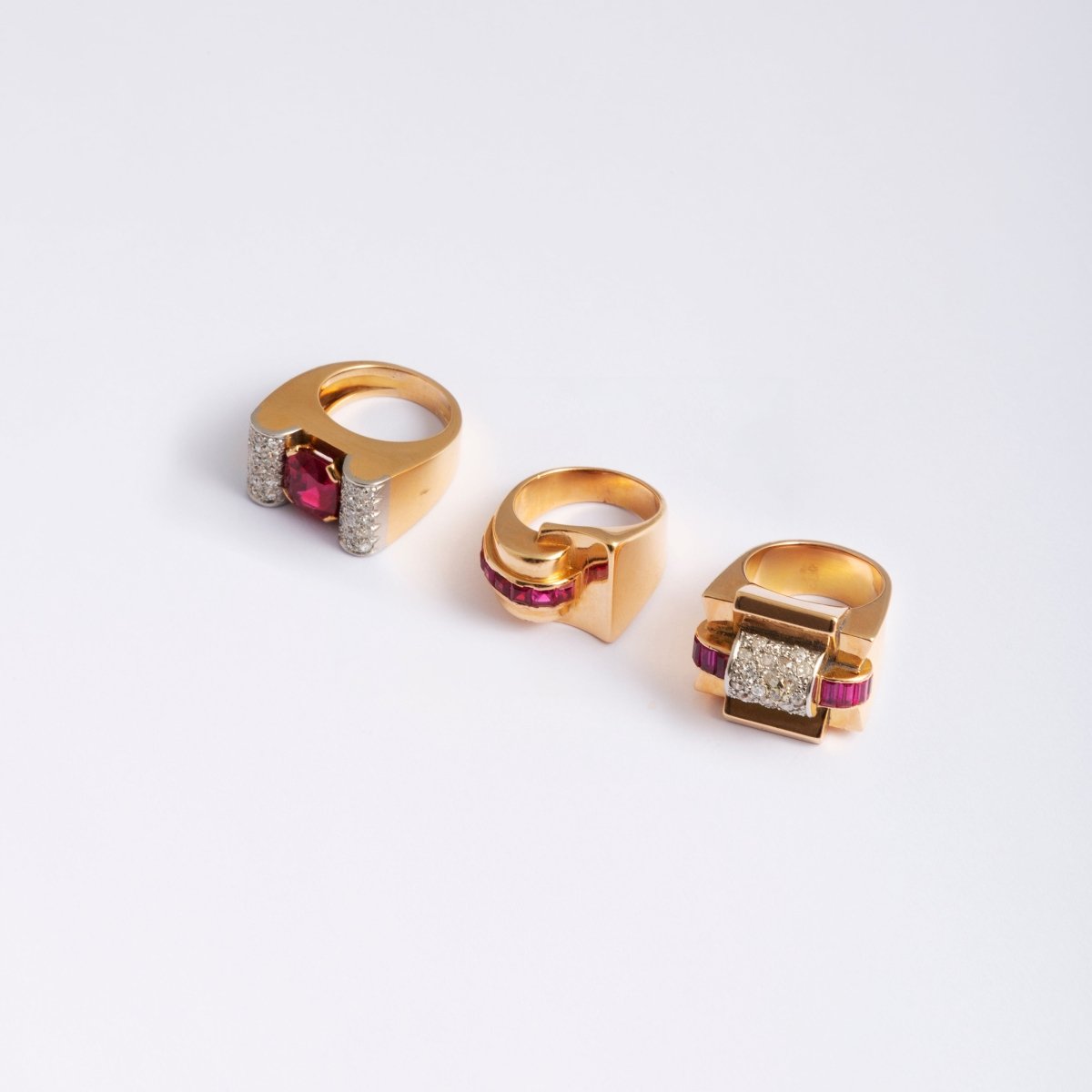 Bague Tank en or jaune et en rubis - Castafiore