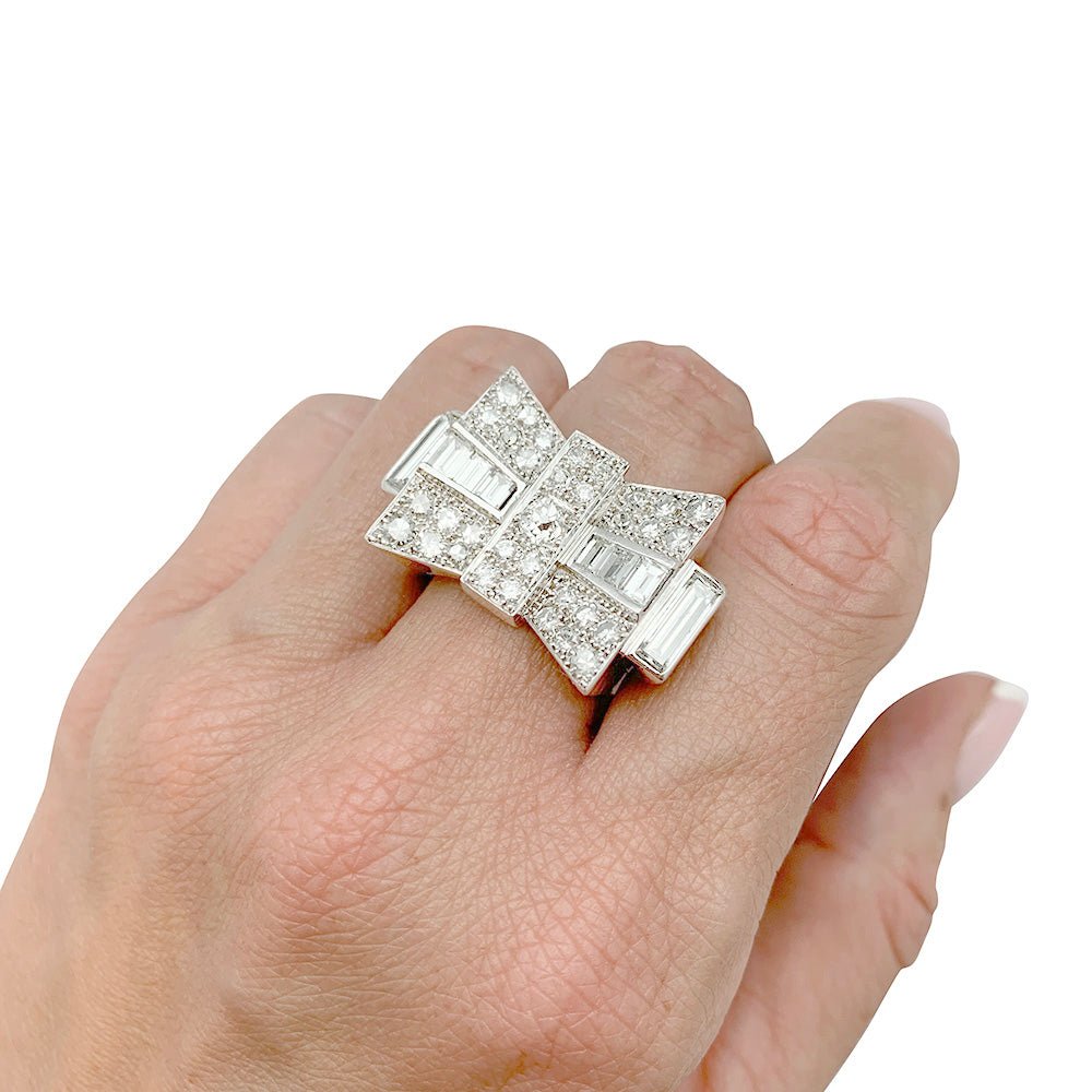 Bague Tank en platine et diamants - Castafiore