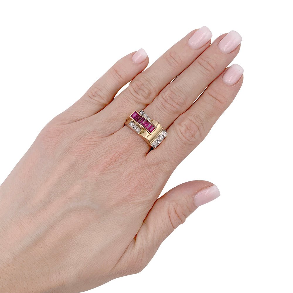 Bague Tank or jaune, rubis, diamants - Castafiore