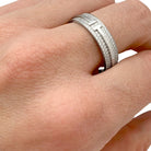 Bague TIFFANY & CO. "T de Tiffany" en or blanc et diamants - Castafiore