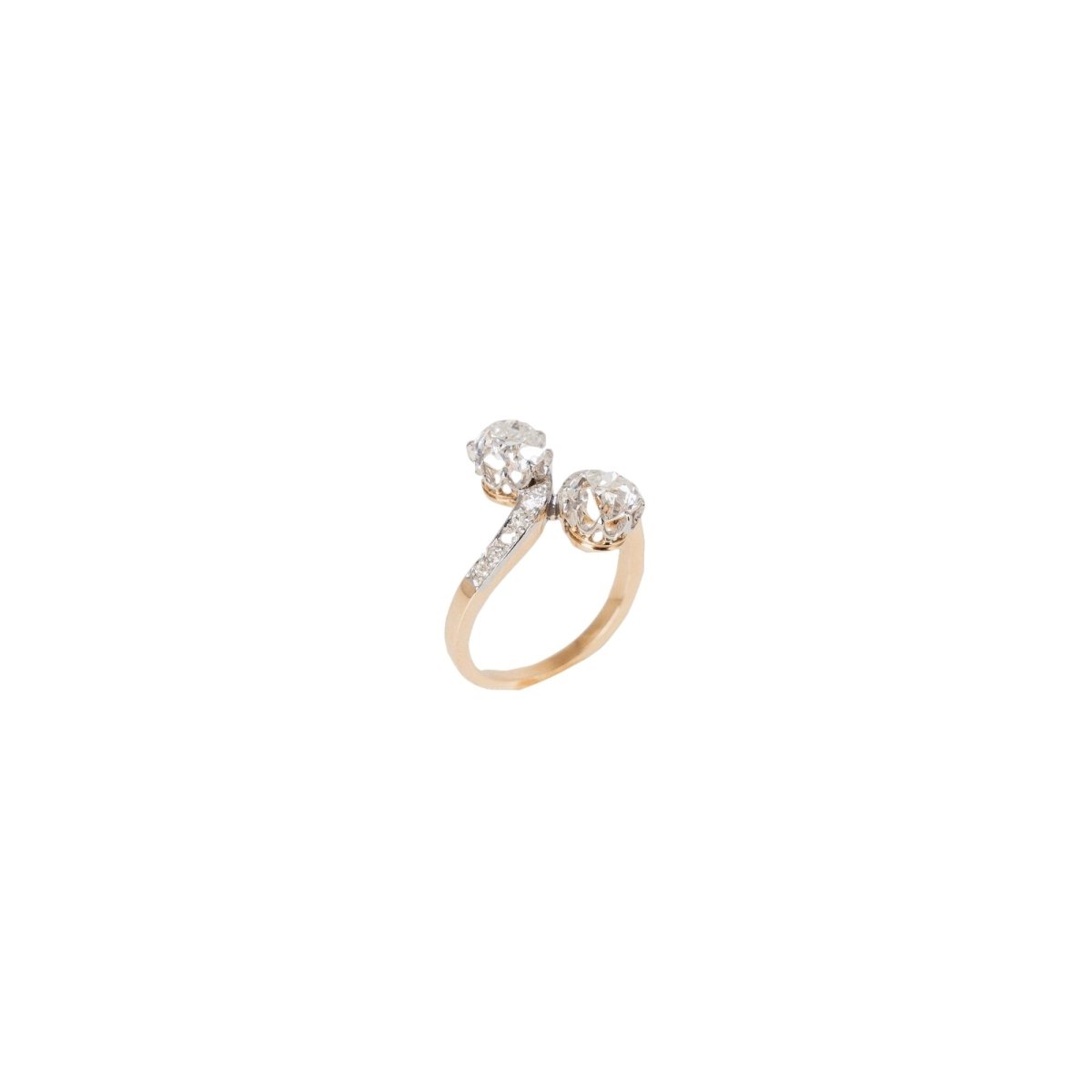 Bague "Toi et Moi" en or jaune et platine ornée de deux diamants - Castafiore