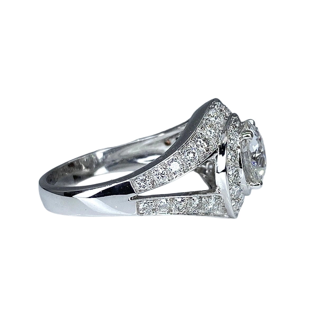 Bague tourbillon en or 18 carats en diamants - Castafiore