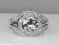 Bague tourbillon en or 18 carats en diamants - Castafiore