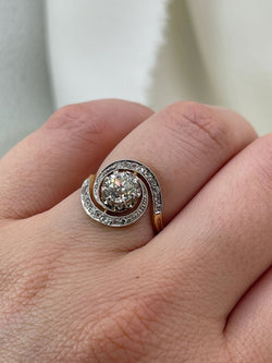 Bague tourbillon en or et diamant Old European Cut 0,9ct - Castafiore