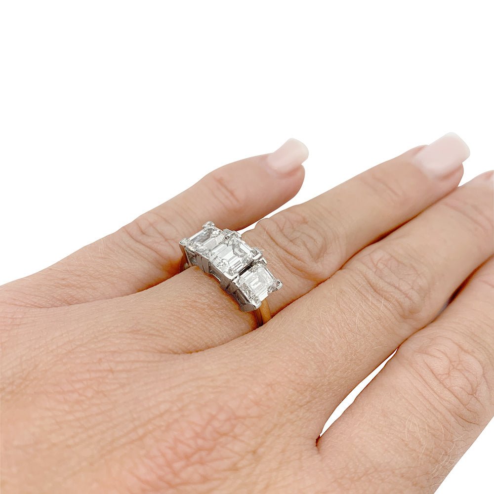 Bague trilogie diamants, or et platine - Castafiore