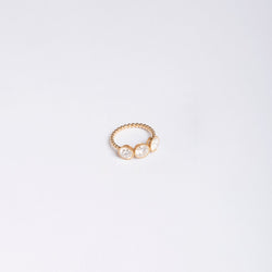 Bague Trilogie en or jaune et en diamants - Castafiore