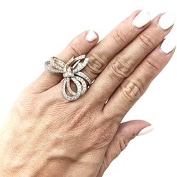 Bague VAN CLEEF & ARPELS, "Double Noeud", or blanc, or rose, diamants - Castafiore