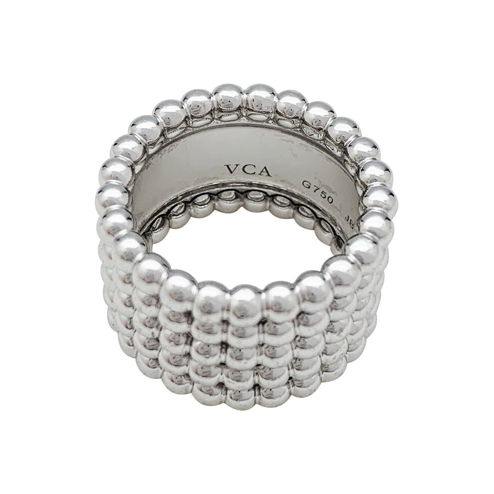 Bague VAN CLEEF & ARPELS "Perlée" en or blanc - Castafiore