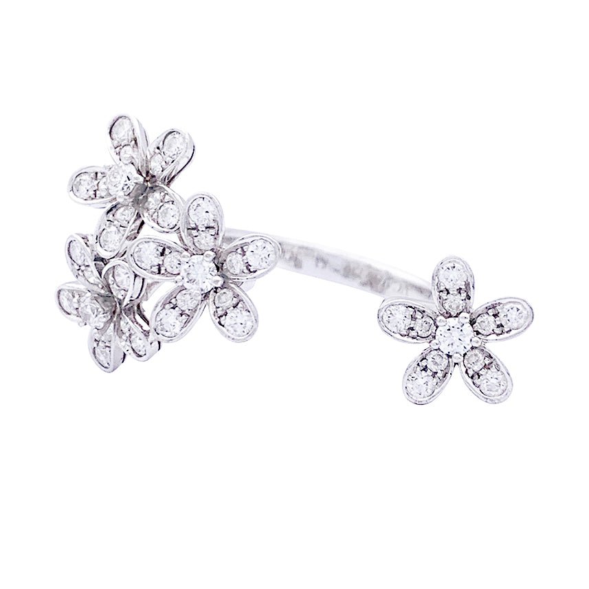 Bague VAN CLEEF & ARPELS "Socrate" en or blanc et diamants - Castafiore