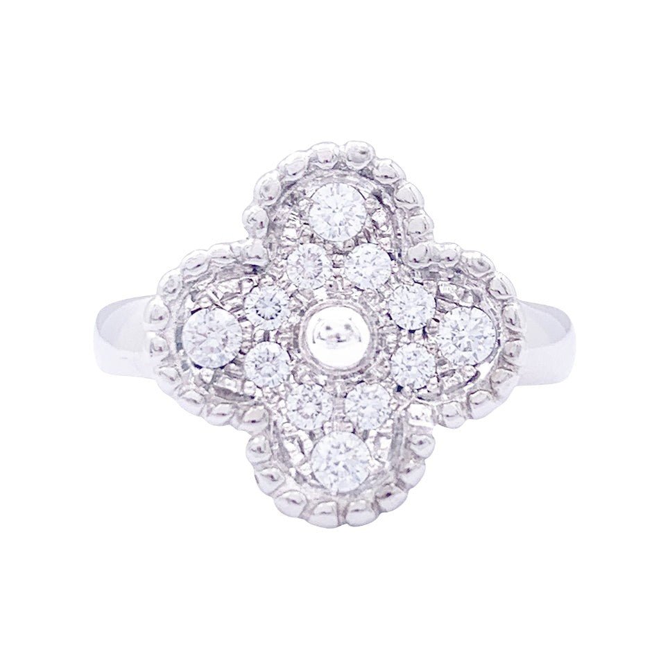 Bague VAN CLEEF & ARPELS "Vintage Alhambra", en or blanc et diamants - Castafiore