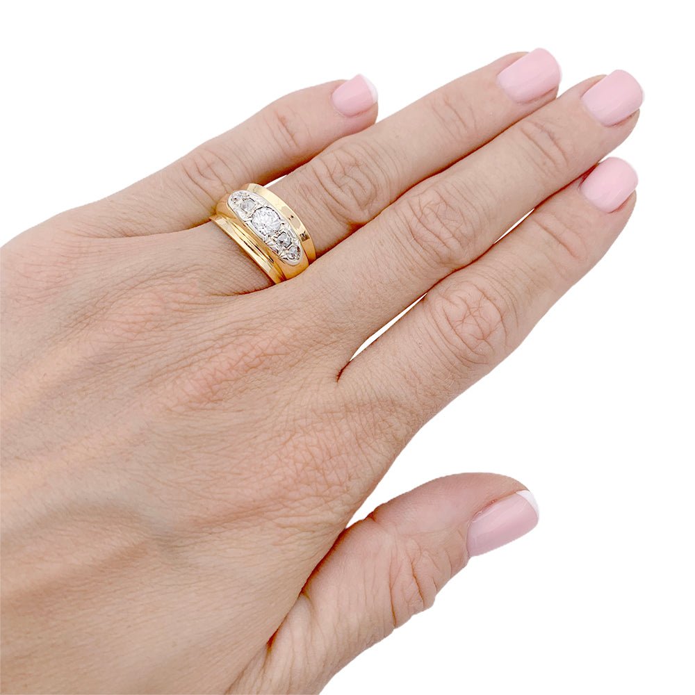 Bague vintage or jaune et diamants. - Castafiore