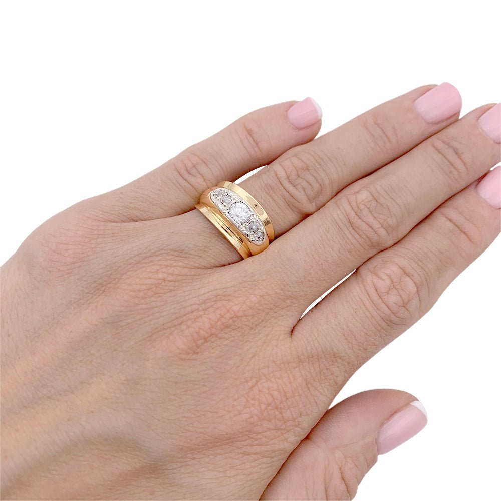 Bague vintage or jaune et diamants. - Castafiore
