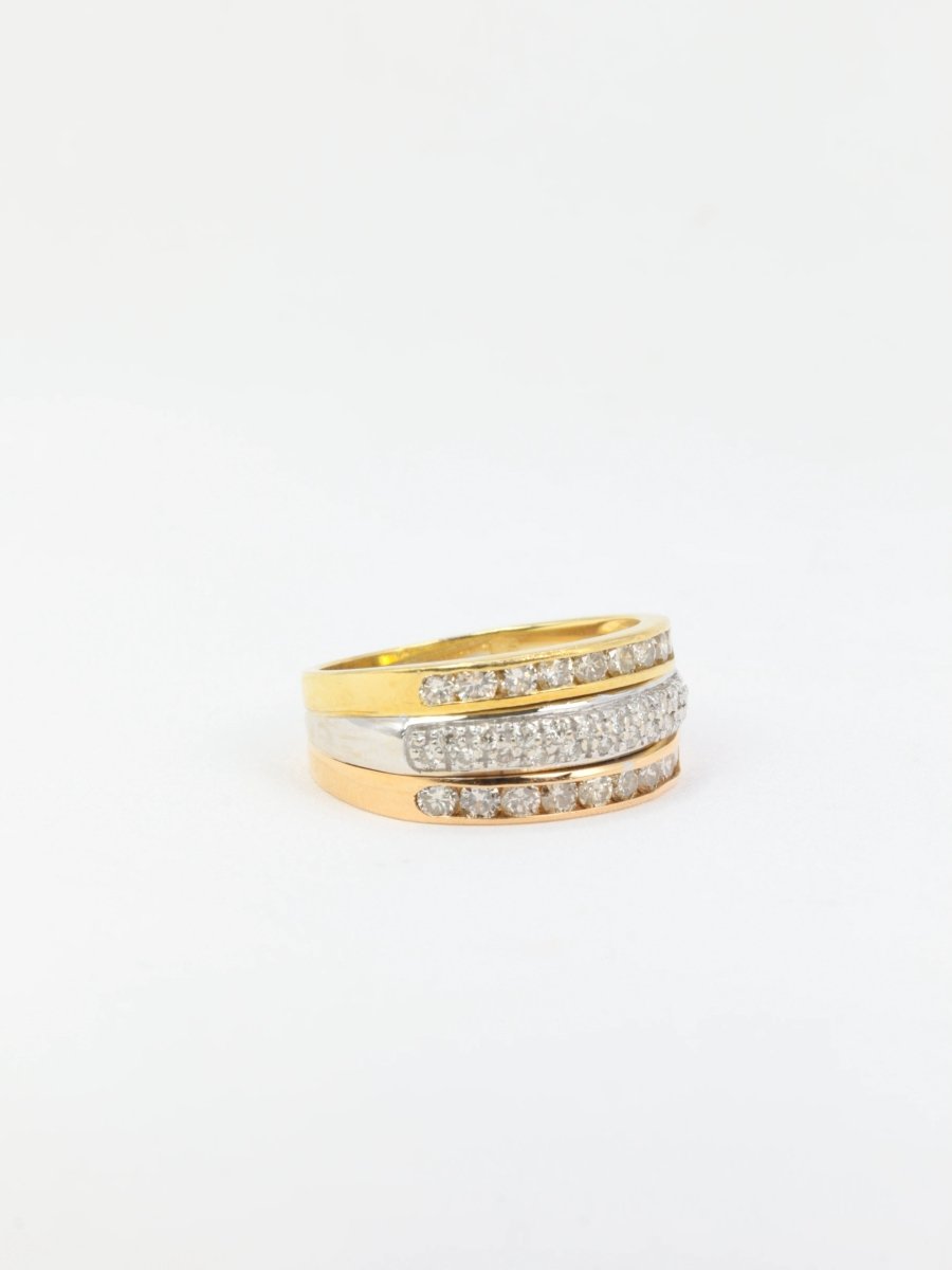 Bague vintage trois or et diamants - Castafiore