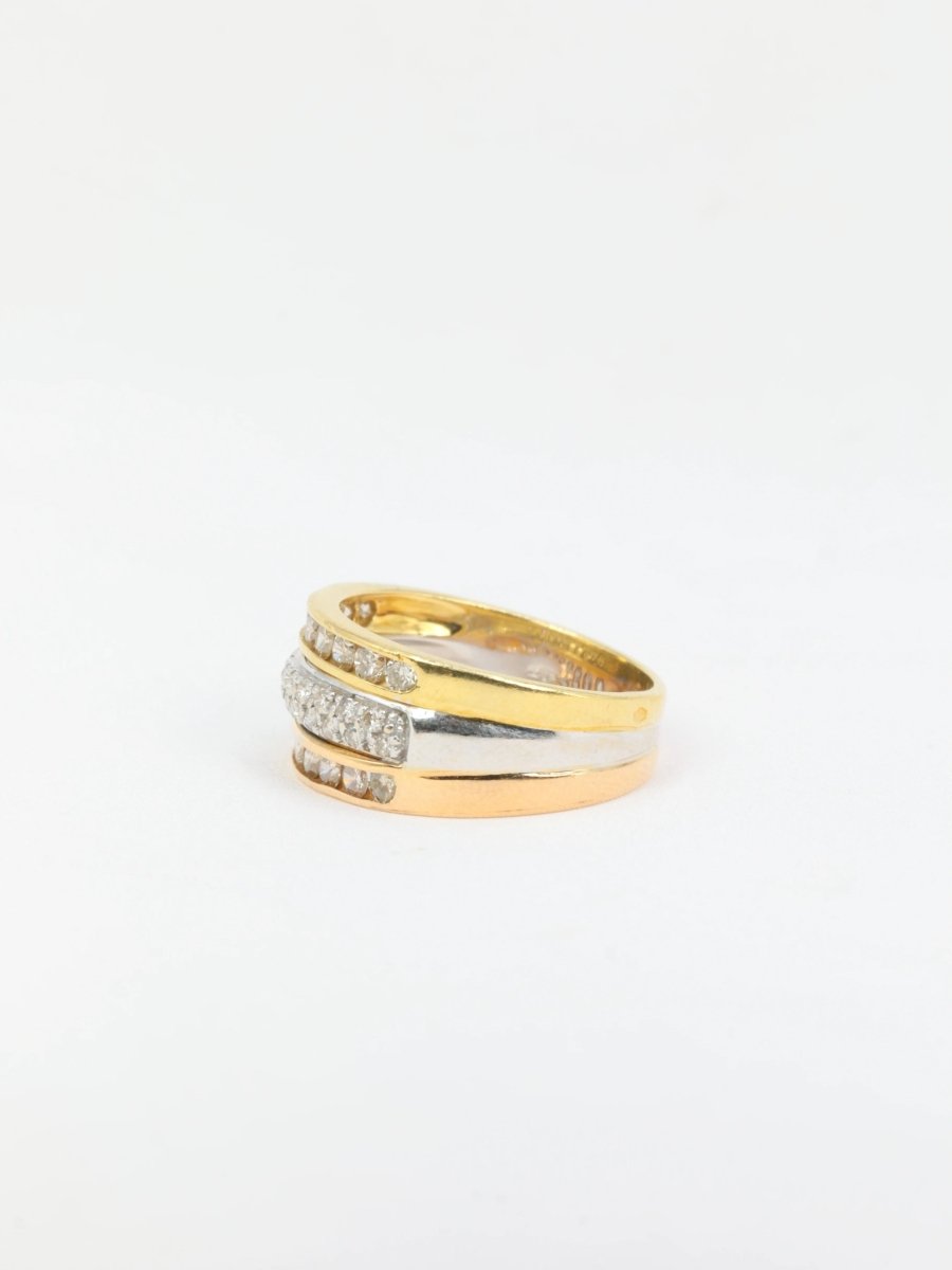 Bague vintage trois or et diamants - Castafiore