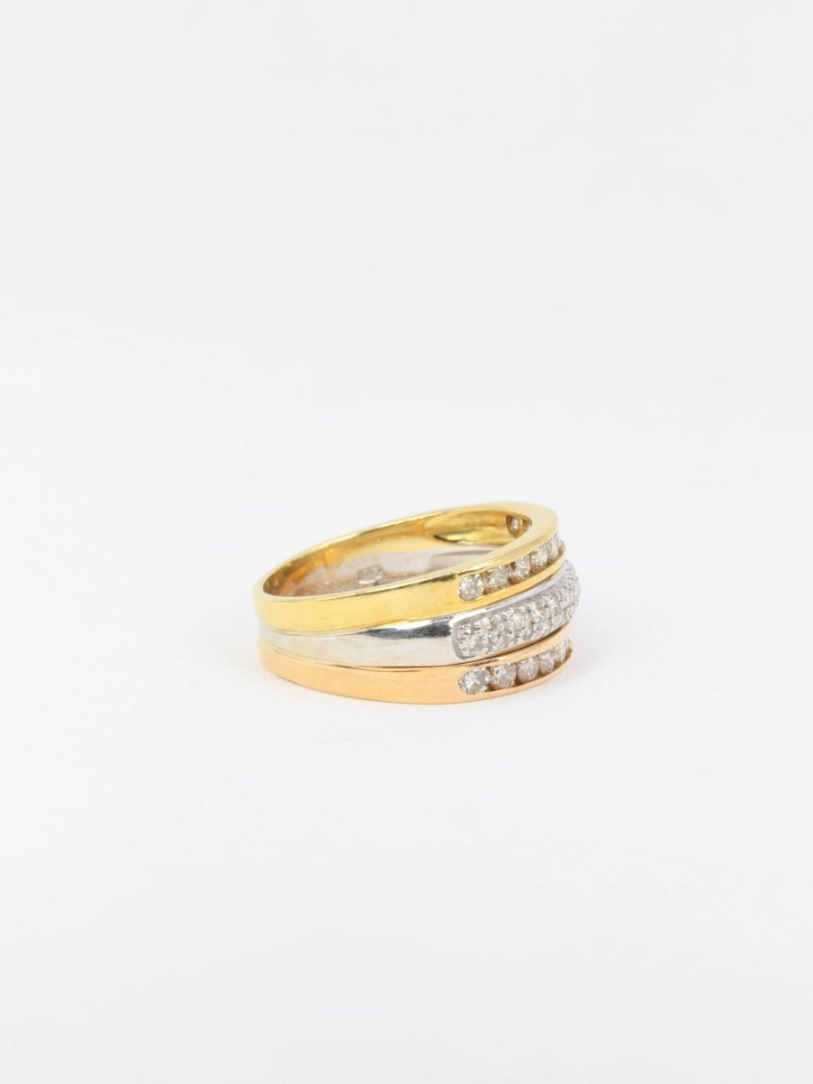 Bague vintage trois or et diamants - Castafiore