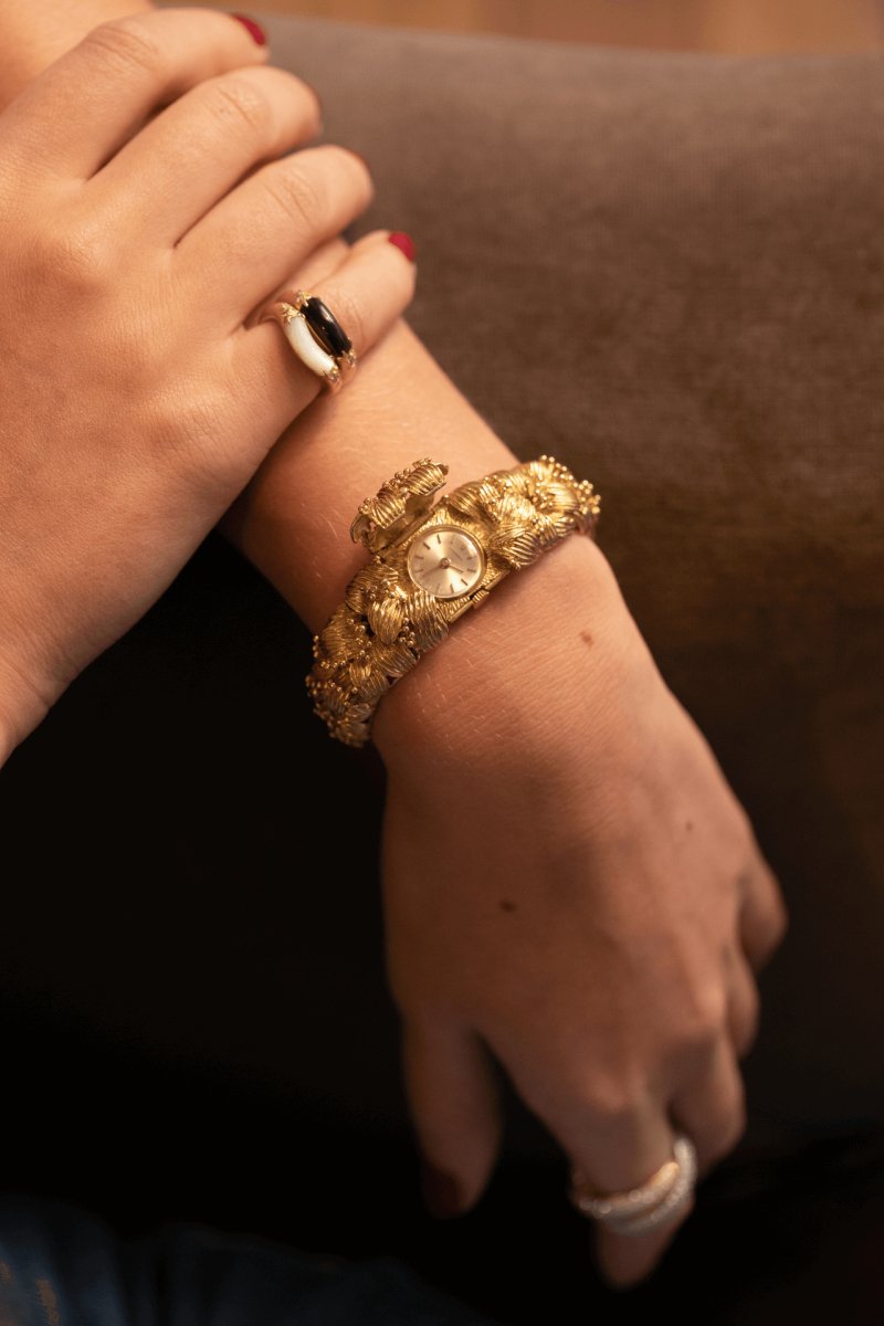 Bagues duo CARTIER en or jaune, nacre ou onyx et diamants - Castafiore