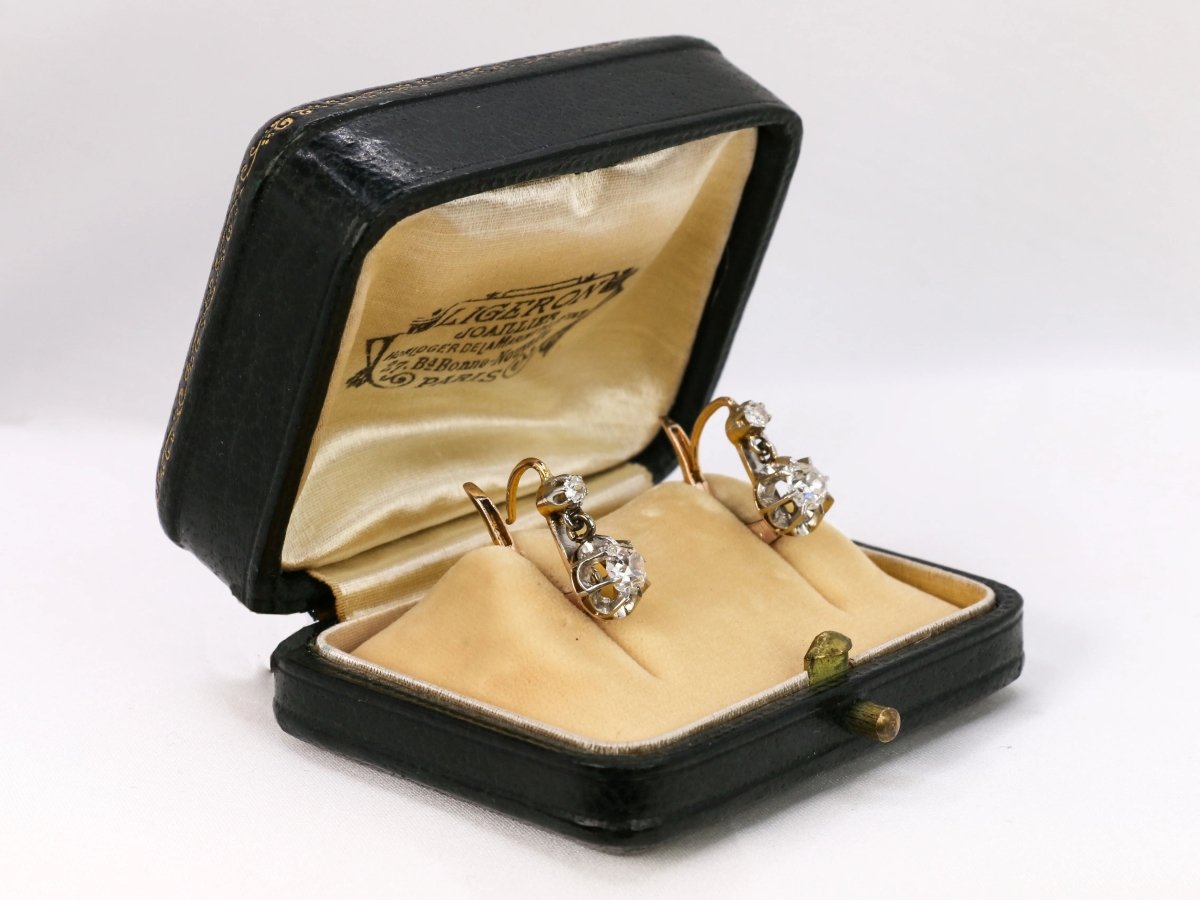 Boucle d’oreilles dormeuses anciennes en or, argent et diamants taille ancienne - Castafiore