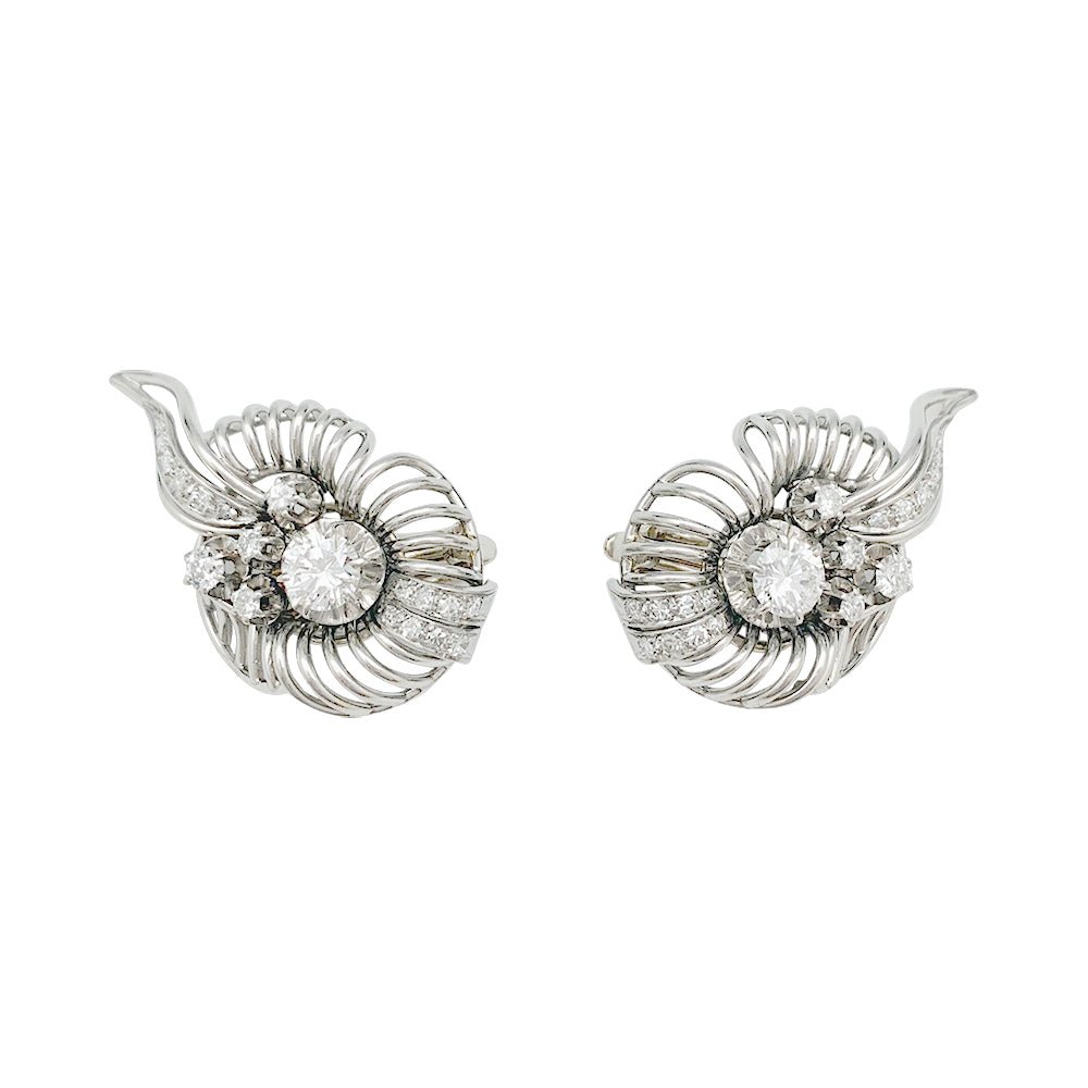 Boucle d'oreilles volutes en platine, or blanc et diamants - Castafiore